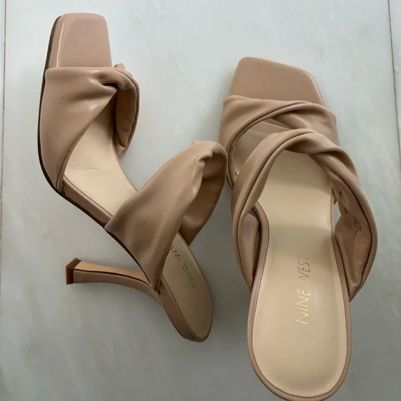 Nine West heels size 7 - Picture 4 of 5